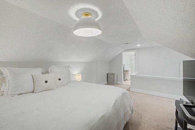 5925 Dupont Avenue S, Minneapolis, MN 55419