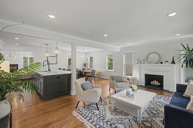 5925 Dupont Avenue S, Minneapolis, MN 55419