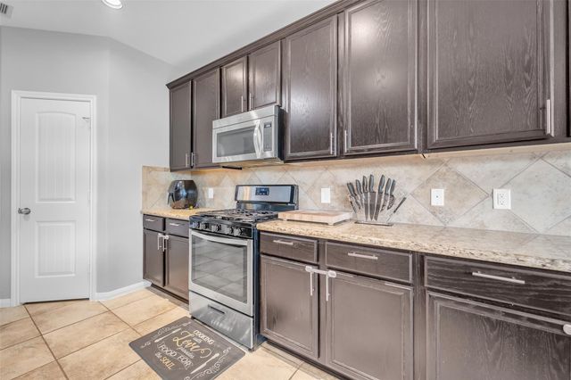 1230 Maple Ace Drive, Katy, TX 77493