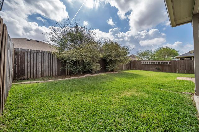 1230 Maple Ace Drive, Katy, TX 77493