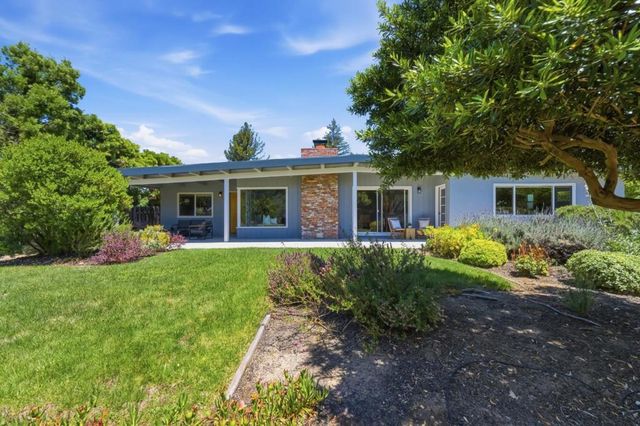 221 W Floresta Way, Portola Valley, CA 94028