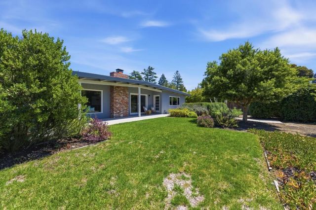 221 W Floresta Way, Portola Valley, CA 94028