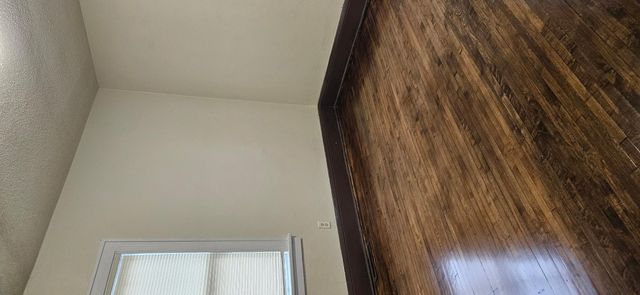 889 6th Street E, Saint Paul, MN 55106