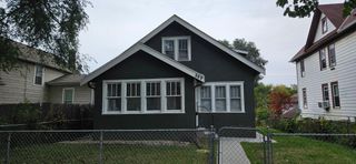 889 6th Street E, Saint Paul, MN 55106