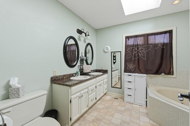 3665 S 1185 E, Lagrange, IN 46761