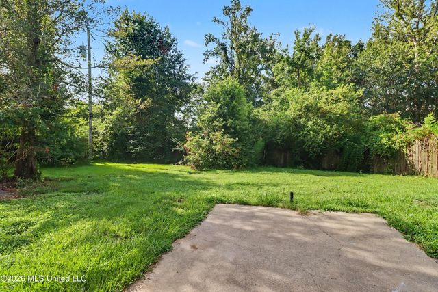 1307 Wisteria Lane, Long Beach, MS 39560