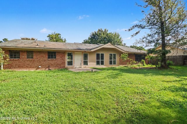 1307 Wisteria Lane, Long Beach, MS 39560