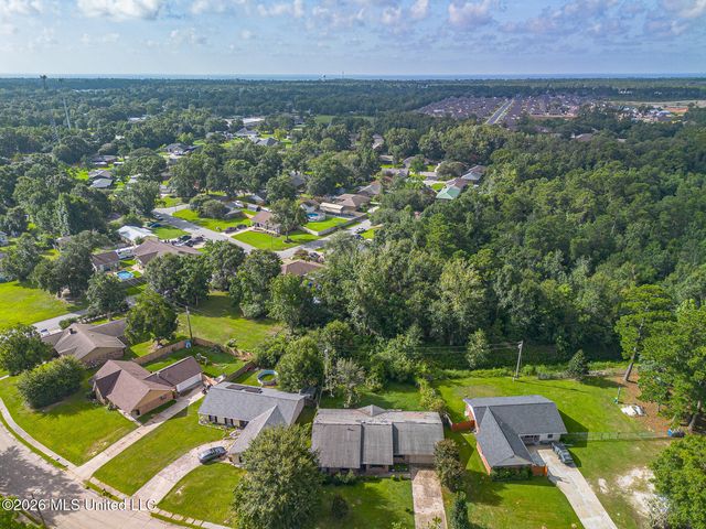 1307 Wisteria Lane, Long Beach, MS 39560