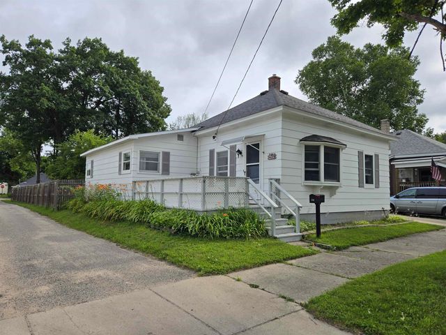 139 Mosser Street, Cadillac, MI 49601