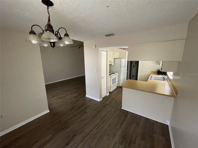 750 ZELLA LANE, Lakeland, FL 33813