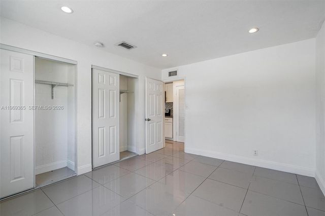 2201 NE 14th Ave, Wilton Manors, FL 33305