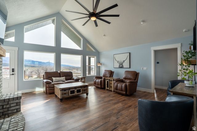 11695 E 18500 N, Mt Pleasant, UT 84647