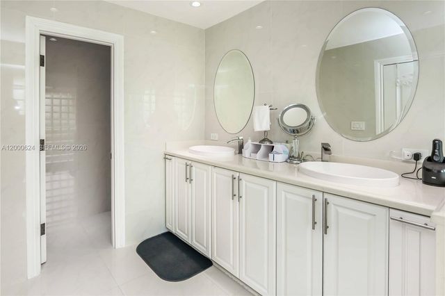 3650 N 36th Ave 2, Hollywood, FL 33021