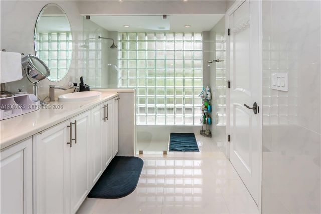 3650 N 36th Ave 2, Hollywood, FL 33021