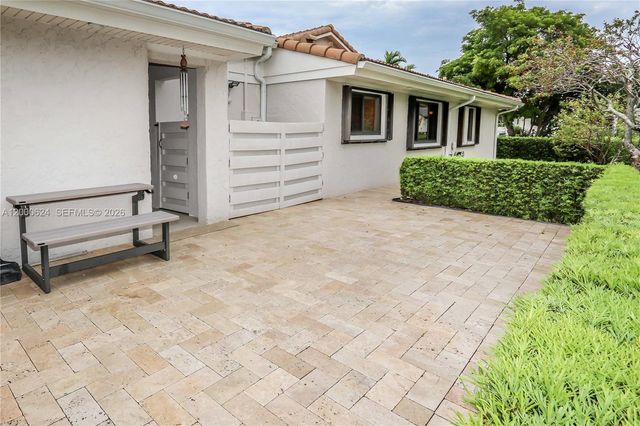 3650 N 36th Ave 2, Hollywood, FL 33021