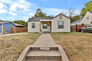 1104 E Mulkey Street, Fort Worth, TX 76104