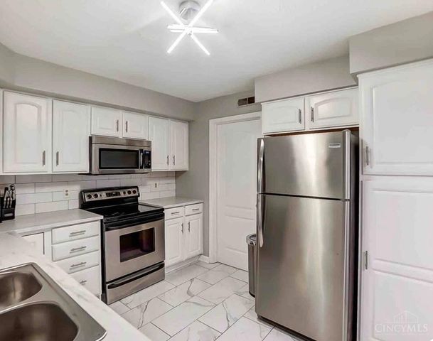 7887 Ramble View, Springfield Twp., OH 45231