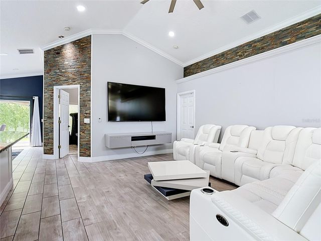661 BRAYTON LN, Davenport, FL 33897