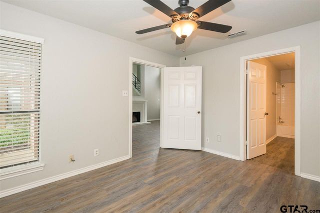 5821 Hollytree Drive, Tyler, TX 75703