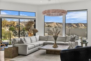 5032 N SILVER CLOUD, St. George, UT 84770