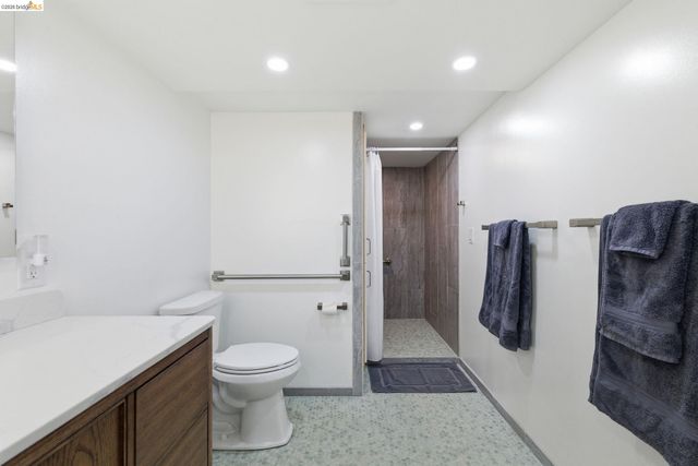 138 Steffen Ln, Sonora, CA 95370