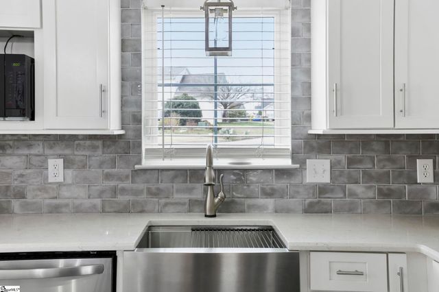 7 Lawrence Ward Court, Fountain Inn, SC 29644