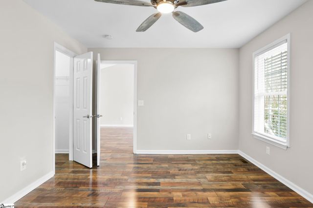 7 Lawrence Ward Court, Fountain Inn, SC 29644