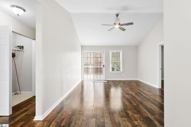 7 Lawrence Ward Court, Fountain Inn, SC 29644