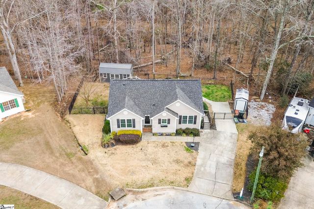 7 Lawrence Ward Court, Fountain Inn, SC 29644