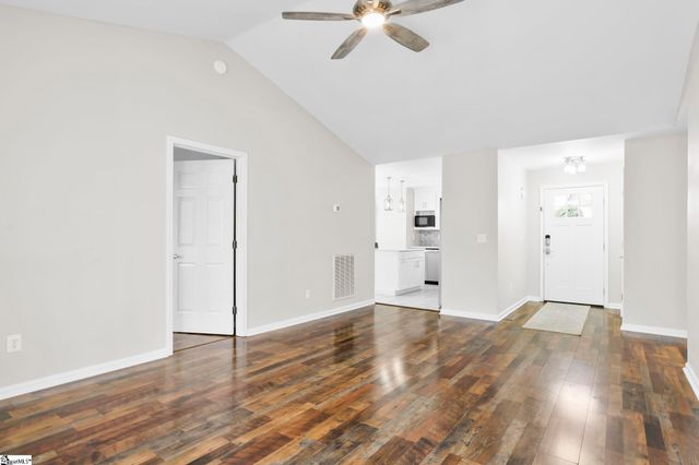 7 Lawrence Ward Court, Fountain Inn, SC 29644