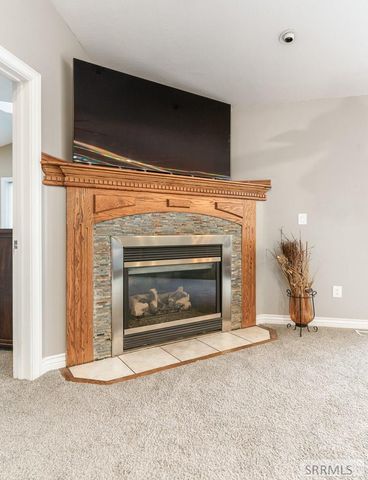 22 N 725 W, Blackfoot, ID 83221