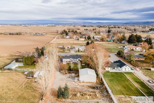 22 N 725 W, Blackfoot, ID 83221