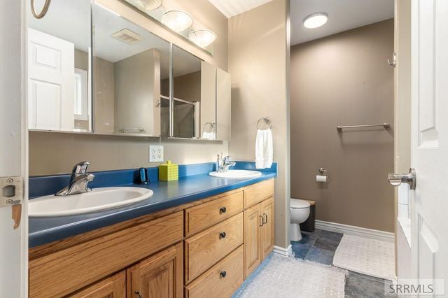 22 N 725 W, Blackfoot, ID 83221