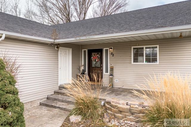22 N 725 W, Blackfoot, ID 83221