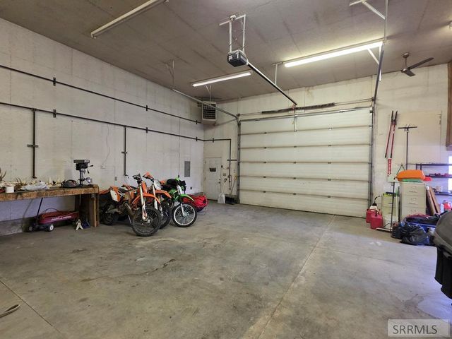 22 N 725 W, Blackfoot, ID 83221