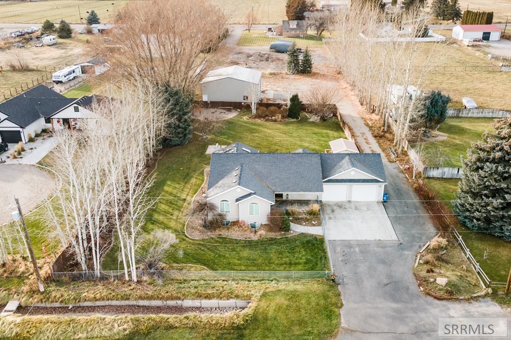 22 N 725 W, Blackfoot, ID 83221