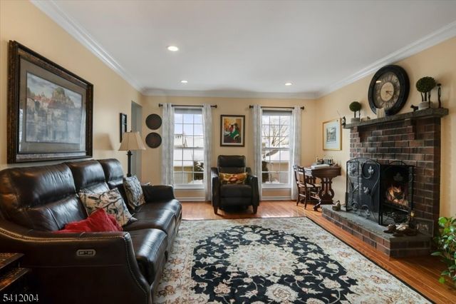 4 Birdseye Circle, Wayne Twp., NJ 07470