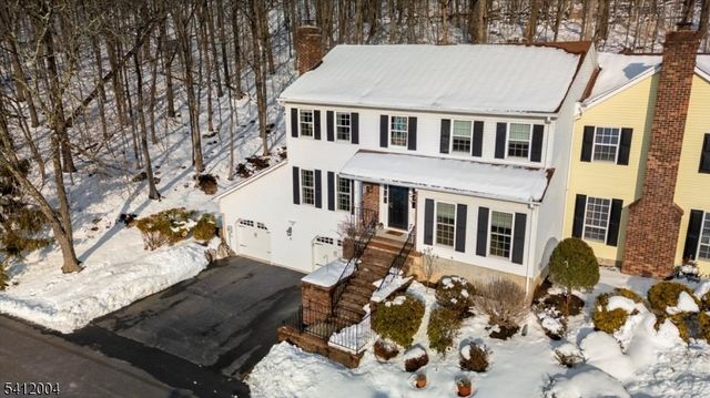 4 Birdseye Circle, Wayne Twp., NJ 07470