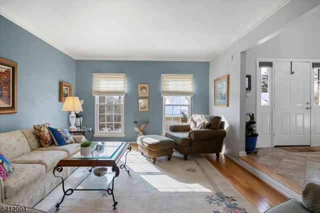 4 Birdseye Circle, Wayne Twp., NJ 07470