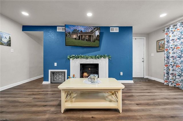 805 Wakefield AVE, Norfolk, VA 23502