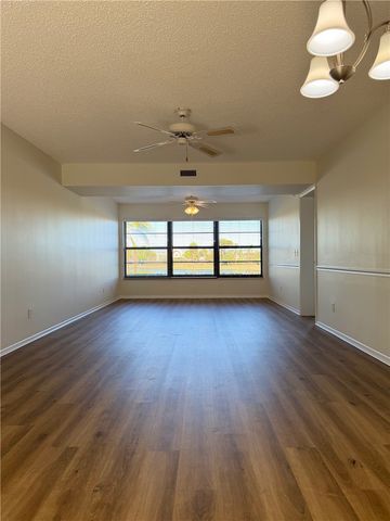 43 Plantation Drive 106, Vero Beach, FL 32966