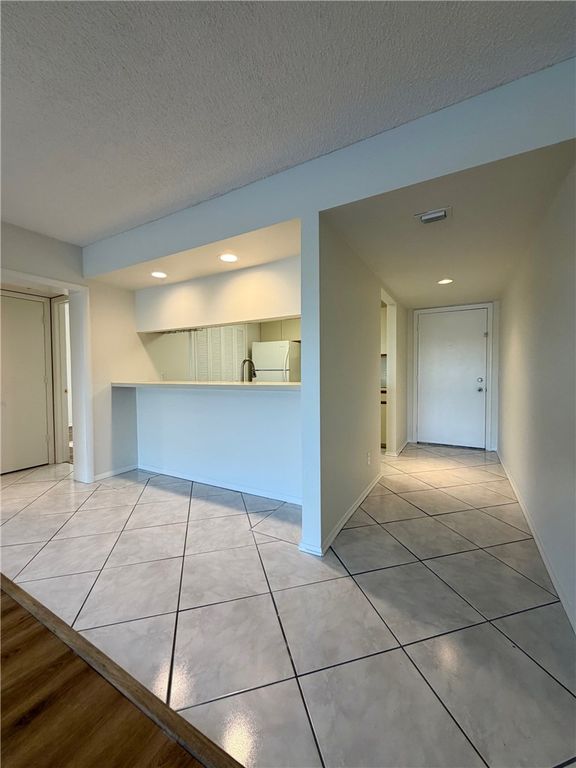 43 Plantation Drive 106, Vero Beach, FL 32966