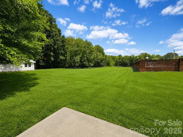 907 Sikes Mill Road, Monroe, NC 28110