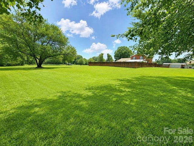 907 Sikes Mill Road, Monroe, NC 28110