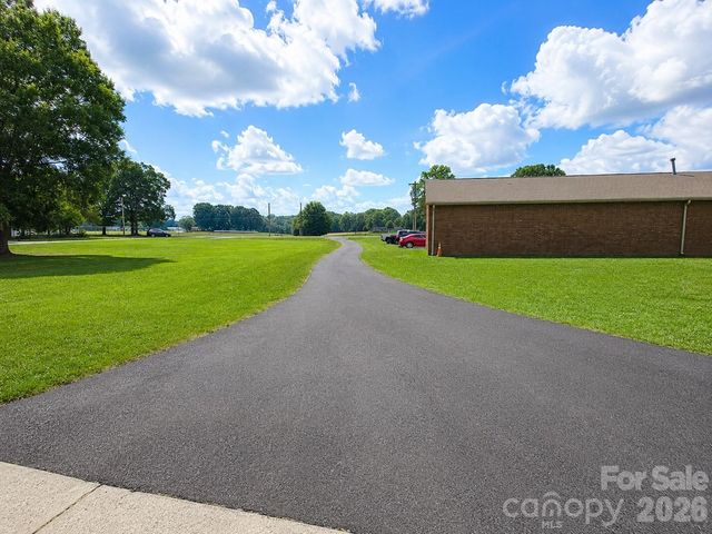 907 Sikes Mill Road, Monroe, NC 28110