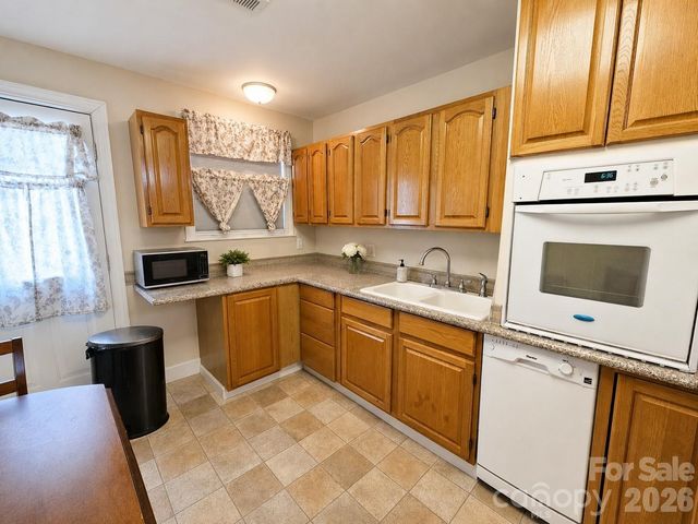 907 Sikes Mill Road, Monroe, NC 28110