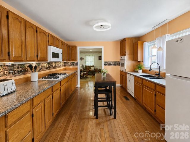 907 Sikes Mill Road, Monroe, NC 28110