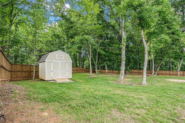61 Harmony Woods Lane, Dallas, GA 30157