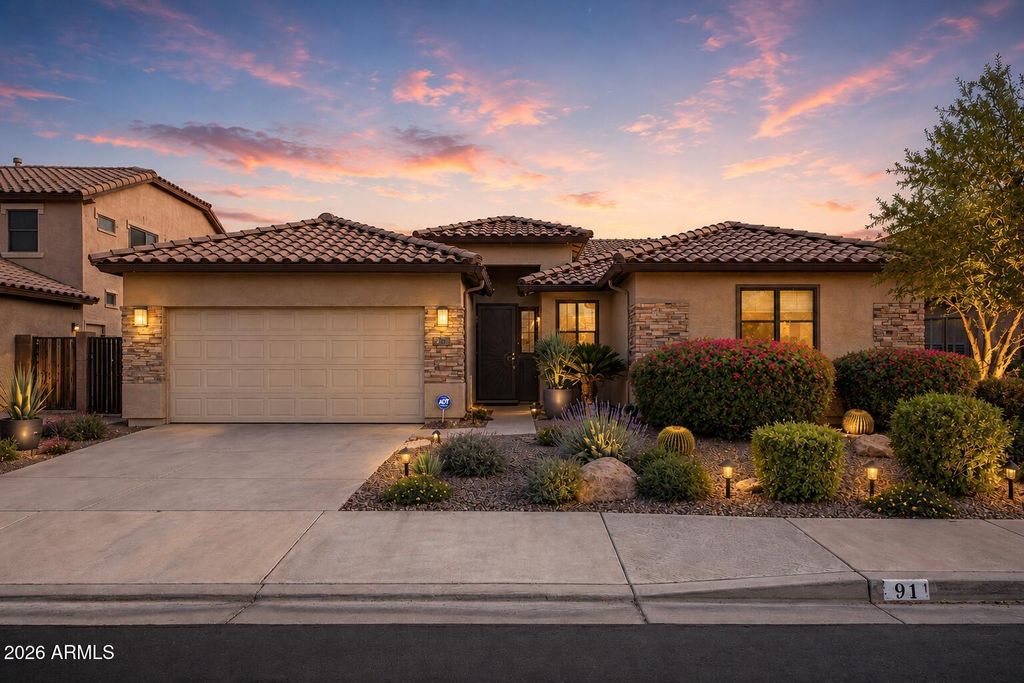21 N 119TH Avenue, Avondale, AZ 85323
