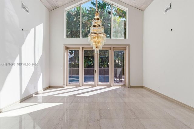 9930 SW 145th St, Miami, FL 33176